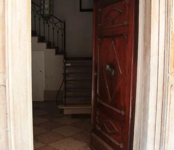 Apartment Venetian Mood Bianco