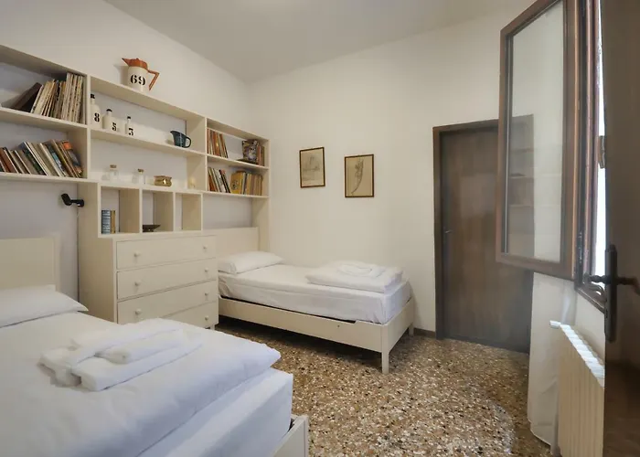 Venetian Mood Bianco Apartamento