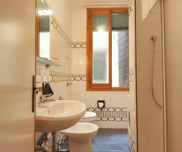 Venetian Mood Bianco Apartment Venice