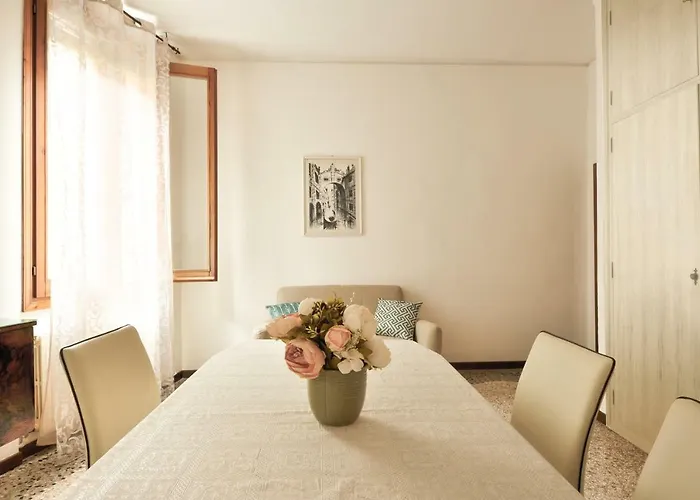 Venetian Mood Bianco Venecia