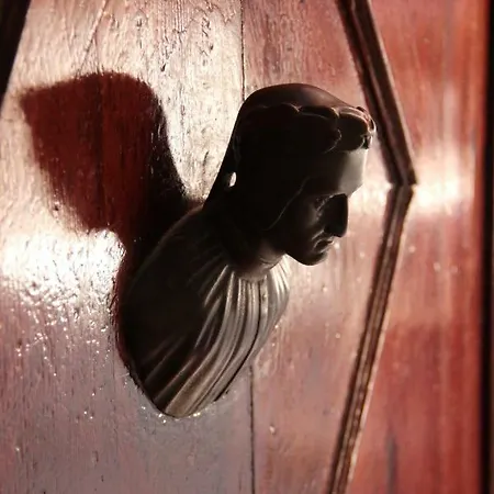 Venetian Mood Bianco Apartament